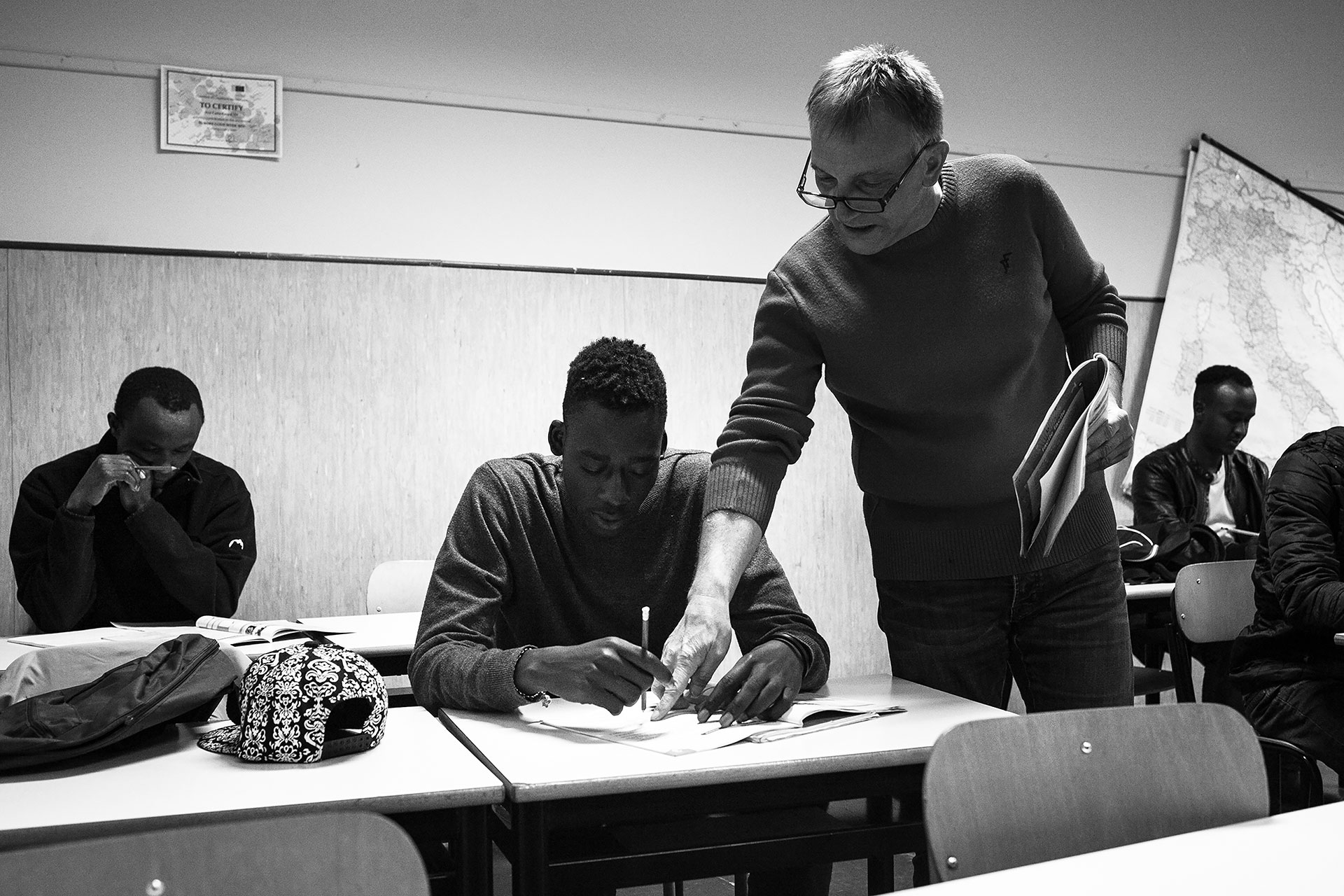 Malick has Italian lessons twice a week. In these classes he and his fellow refugees learn the basics of conversation as well as how to prepare a CV.