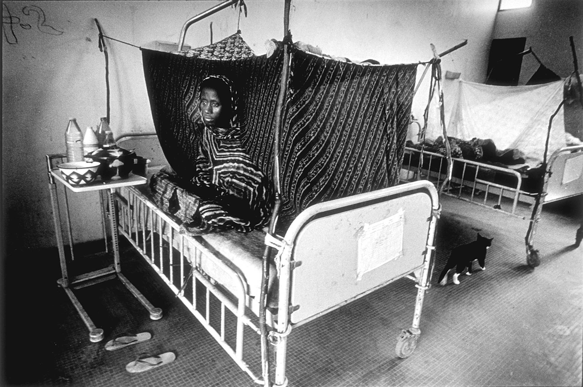 La foto fue tomada durante el mes de marzo de 1997 en el hospital para tuberculosos el Sabah en Mauritania.